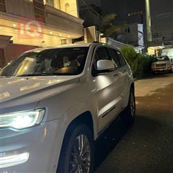 جيب جراند شيروكي